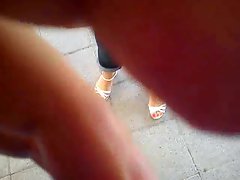 Public Feet 32