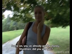 CZECH STREETS - BEAUTIFUL AMATEUR IN PARK