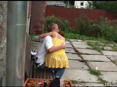 Man nails his Girlfriend on floor
