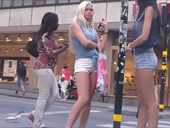 Candid Luscious teen Bum in Short Shorts