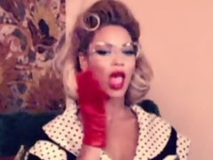 Beyonce tongue Loop #6